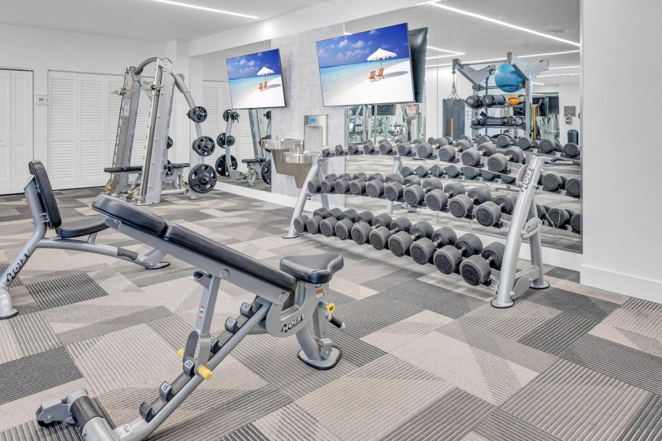 Amazing 3 Bed Unit In Dwntwn Miami With Free Parking Daire Dış mekan fotoğraf