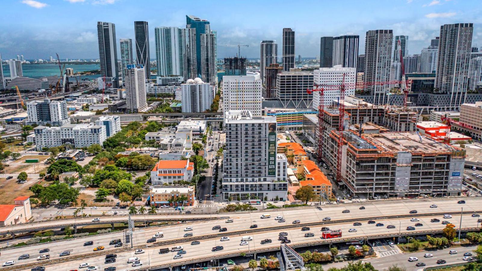 Amazing 3 Bed Unit In Dwntwn Miami With Free Parking Daire Dış mekan fotoğraf