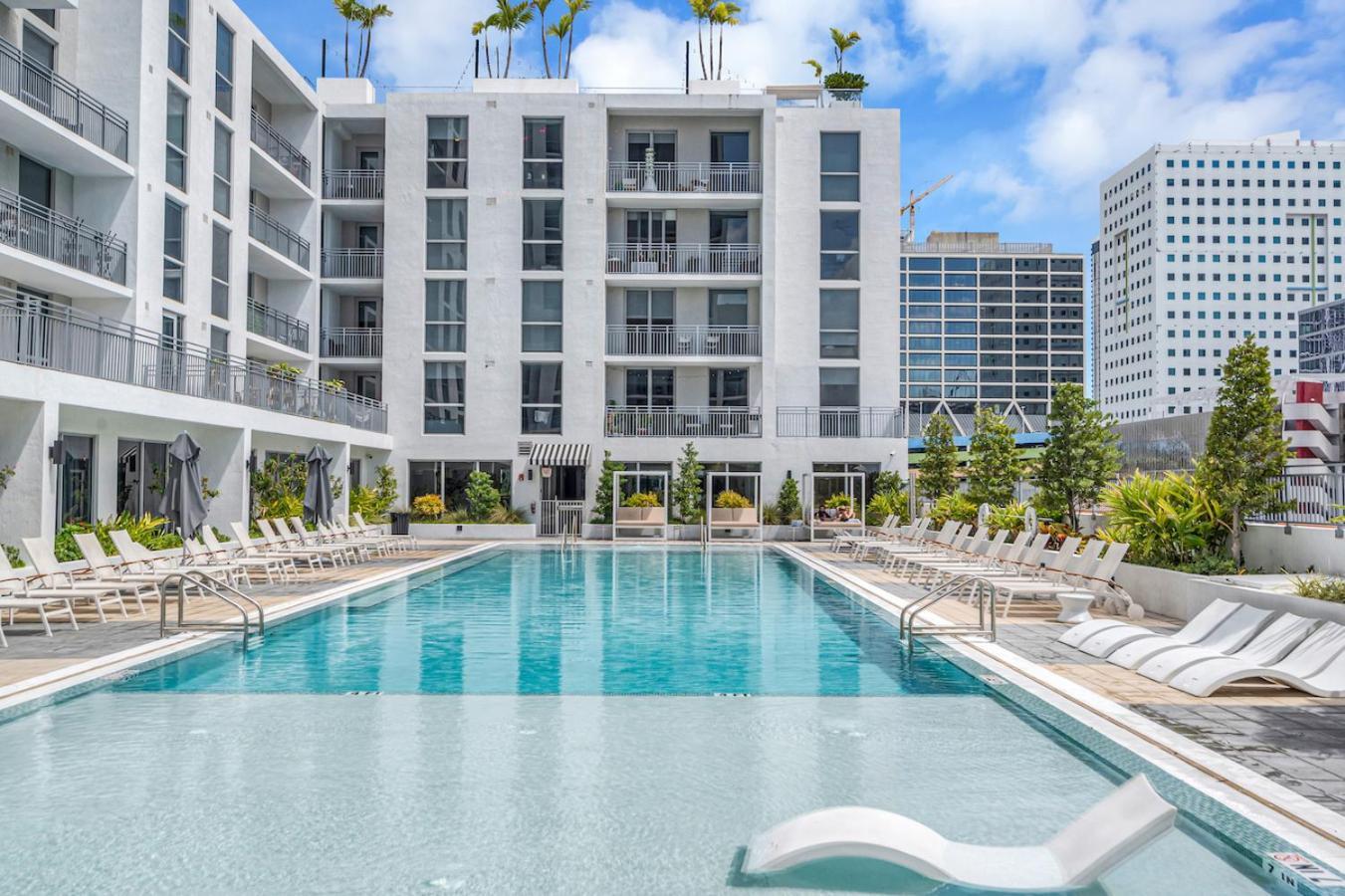 Amazing 3 Bed Unit In Dwntwn Miami With Free Parking Daire Dış mekan fotoğraf