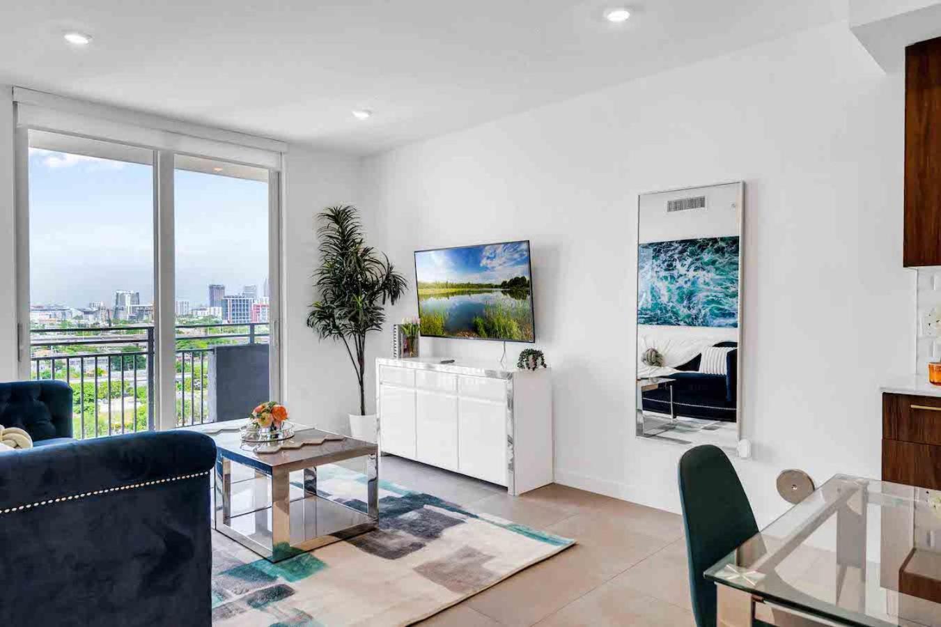 Amazing 3 Bed Unit In Dwntwn Miami With Free Parking Daire Dış mekan fotoğraf