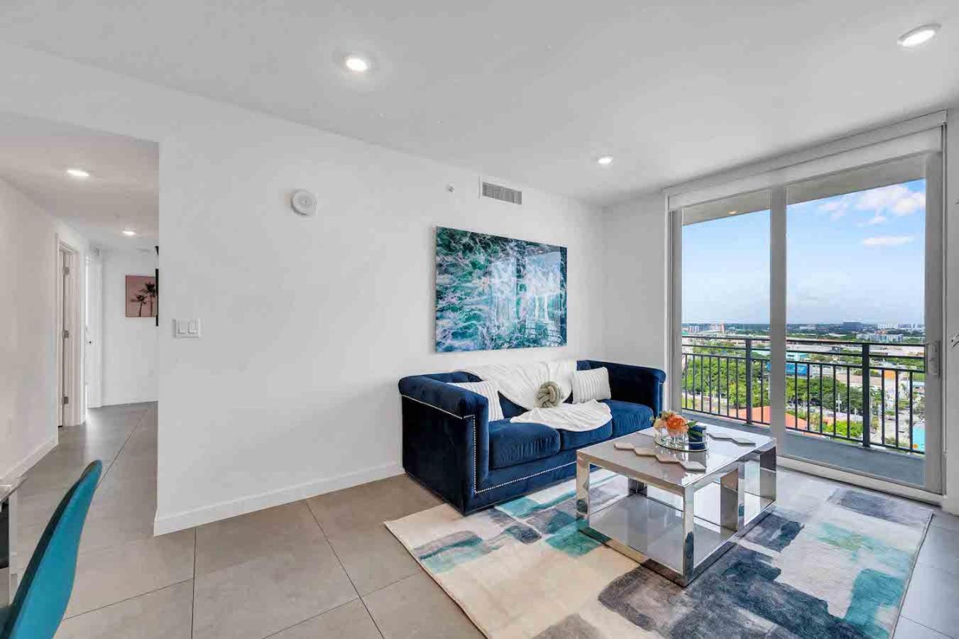 Amazing 3 Bed Unit In Dwntwn Miami With Free Parking Daire Dış mekan fotoğraf
