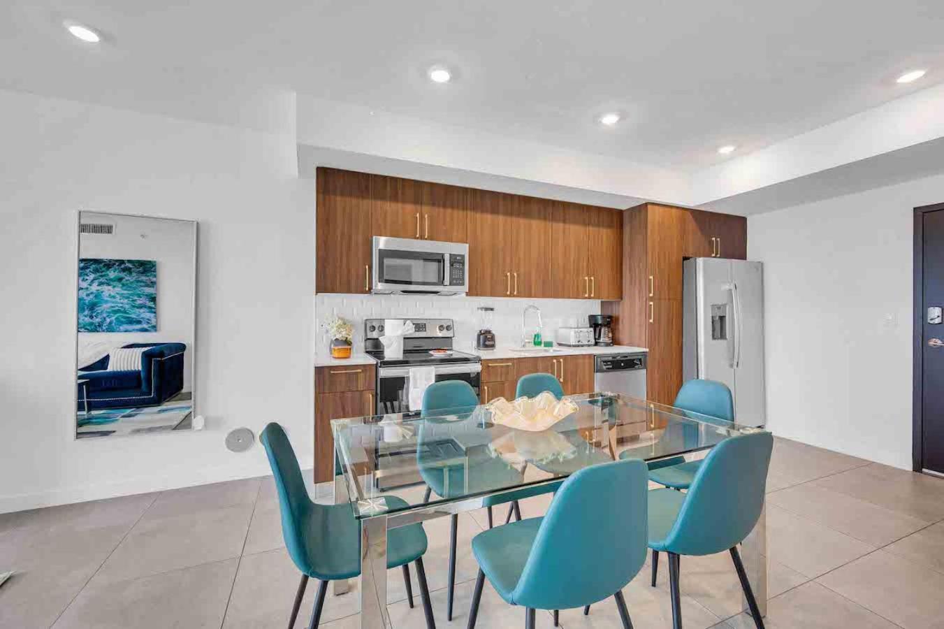 Amazing 3 Bed Unit In Dwntwn Miami With Free Parking Daire Dış mekan fotoğraf