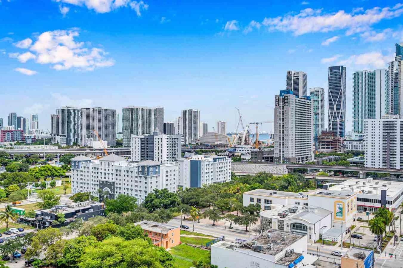 Amazing 3 Bed Unit In Dwntwn Miami With Free Parking Daire Dış mekan fotoğraf